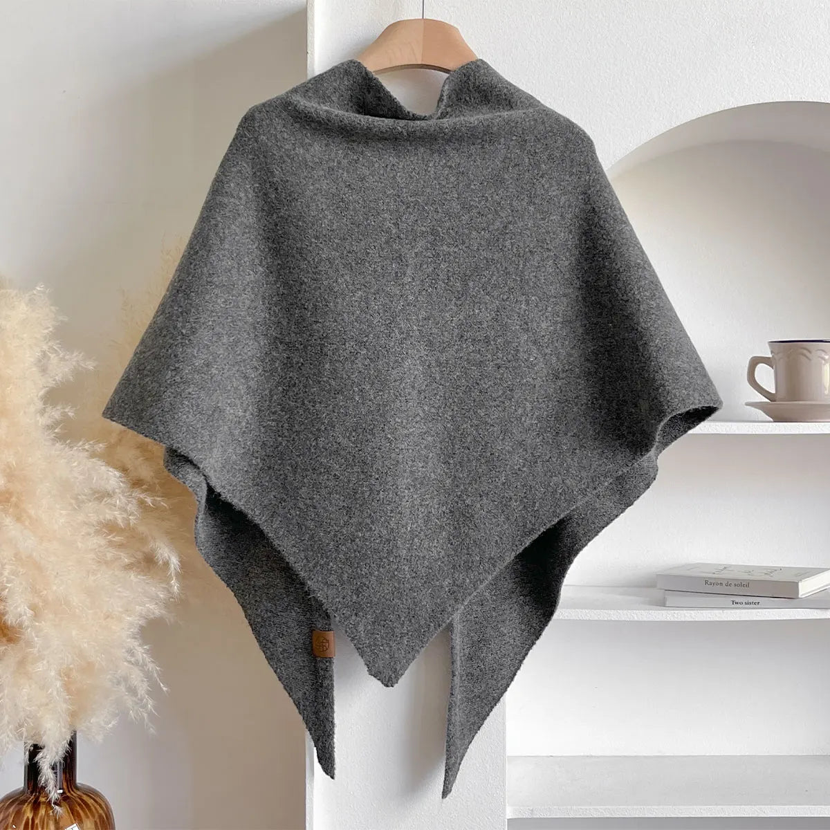 Euphemia - Poncho Casual Estiloso