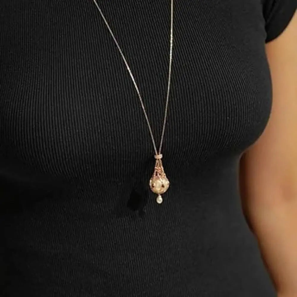 Sariel - Collar con Dije de Gota
